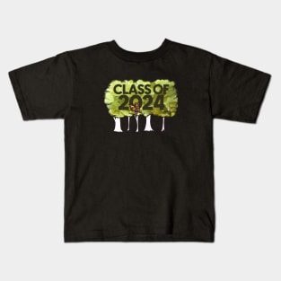 Nature lovers class of 2024 Kids T-Shirt